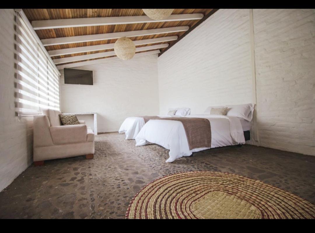לינה וארוחת בוקר באניוס Rustic Quinta La Aurora מראה חיצוני תמונה