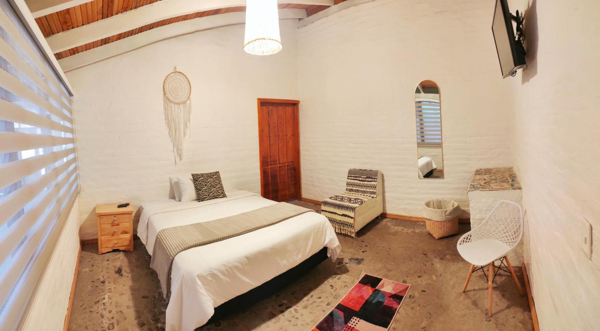 לינה וארוחת בוקר באניוס Rustic Quinta La Aurora מראה חיצוני תמונה