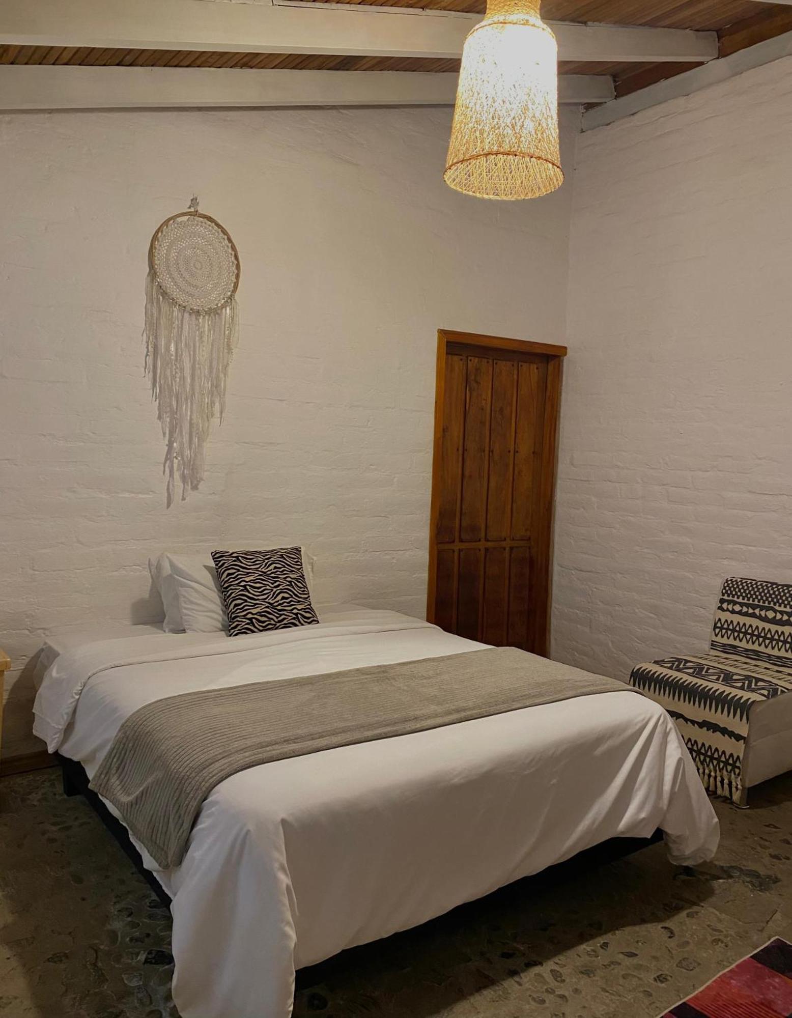 לינה וארוחת בוקר באניוס Rustic Quinta La Aurora מראה חיצוני תמונה